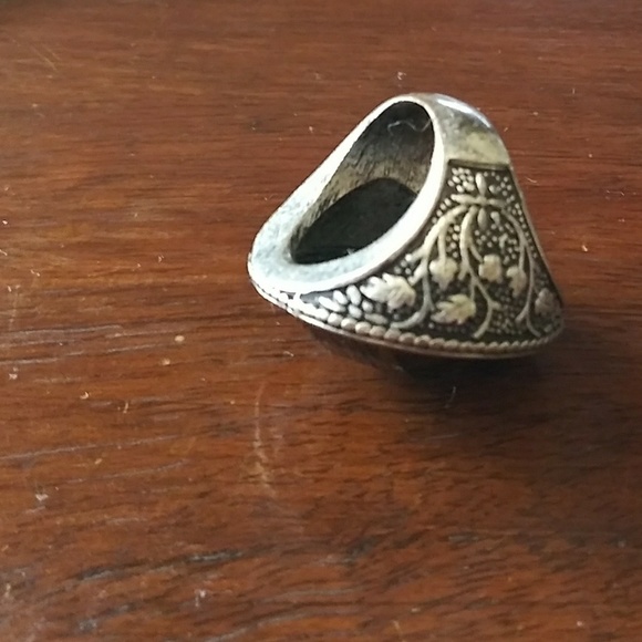 Vintage large onxy ring - Picture 8 of 8